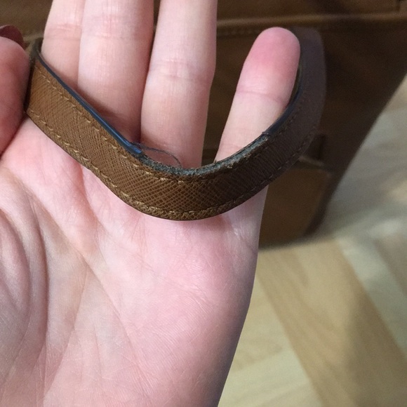 Michael Kors Jet Set Front Snap Pocket Tote - Picture 10 of 11